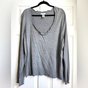 Max Studio Gray Ruffled Lightweight Sweater, Size XL - EUC
